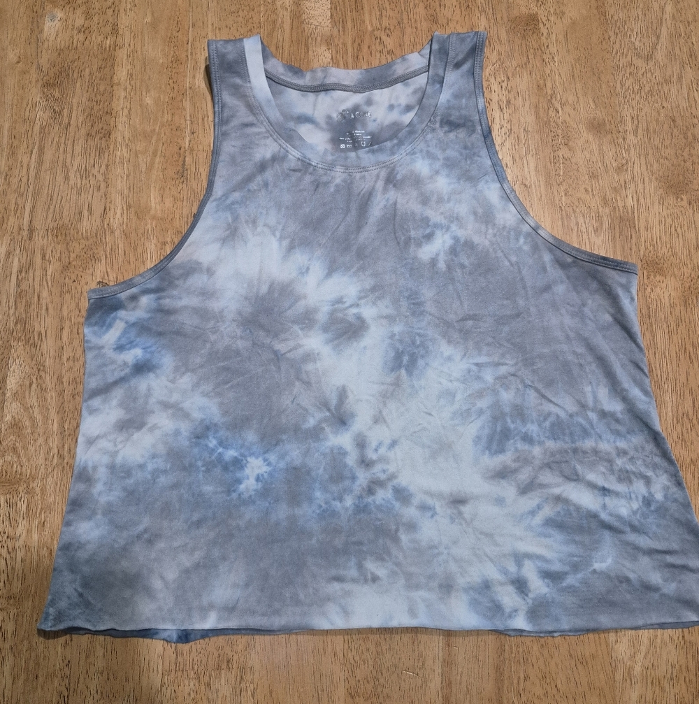 EUC A CORE Blue Gray And White Tie-Dye Cropped Tank Top